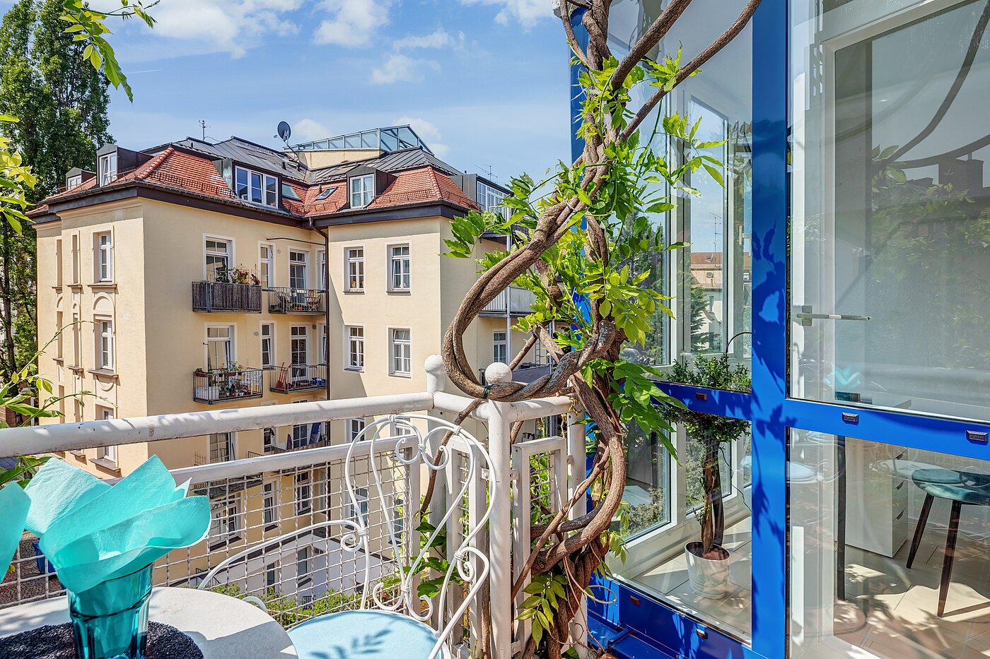 Etagenwohnung mit 2 Zimmern | München-Schwabing | 70434 | Highlight - Balkon...