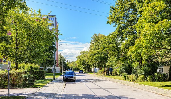 Etagenwohnung mit 4 Zimmern | München-Aubing | 70276 | Anwohnerstraße