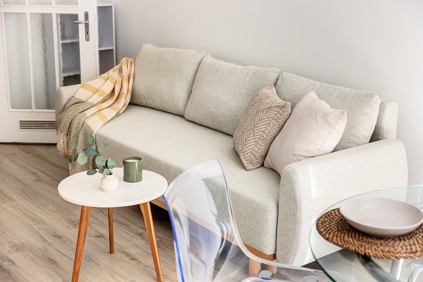 Etagenwohnung mit 2 Zimmern | München-Sendling | 70220 | Couch