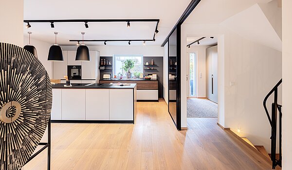 Reiheneckhaus mit 6 Zimmern | München-Trudering | 70191 | ...Kochinsel