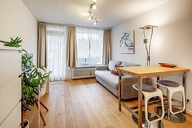 Schwabing: 1-Zimmer Apartment mit Balkon nahe Ungerer Bad