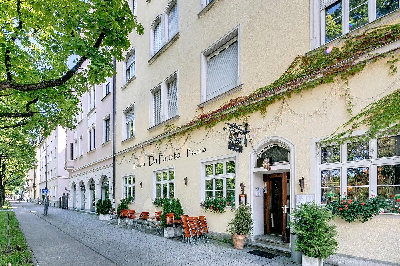 Etagenwohnung mit 2 Zimmern | München-Schwabing | 2004ML1 | Gastronomie