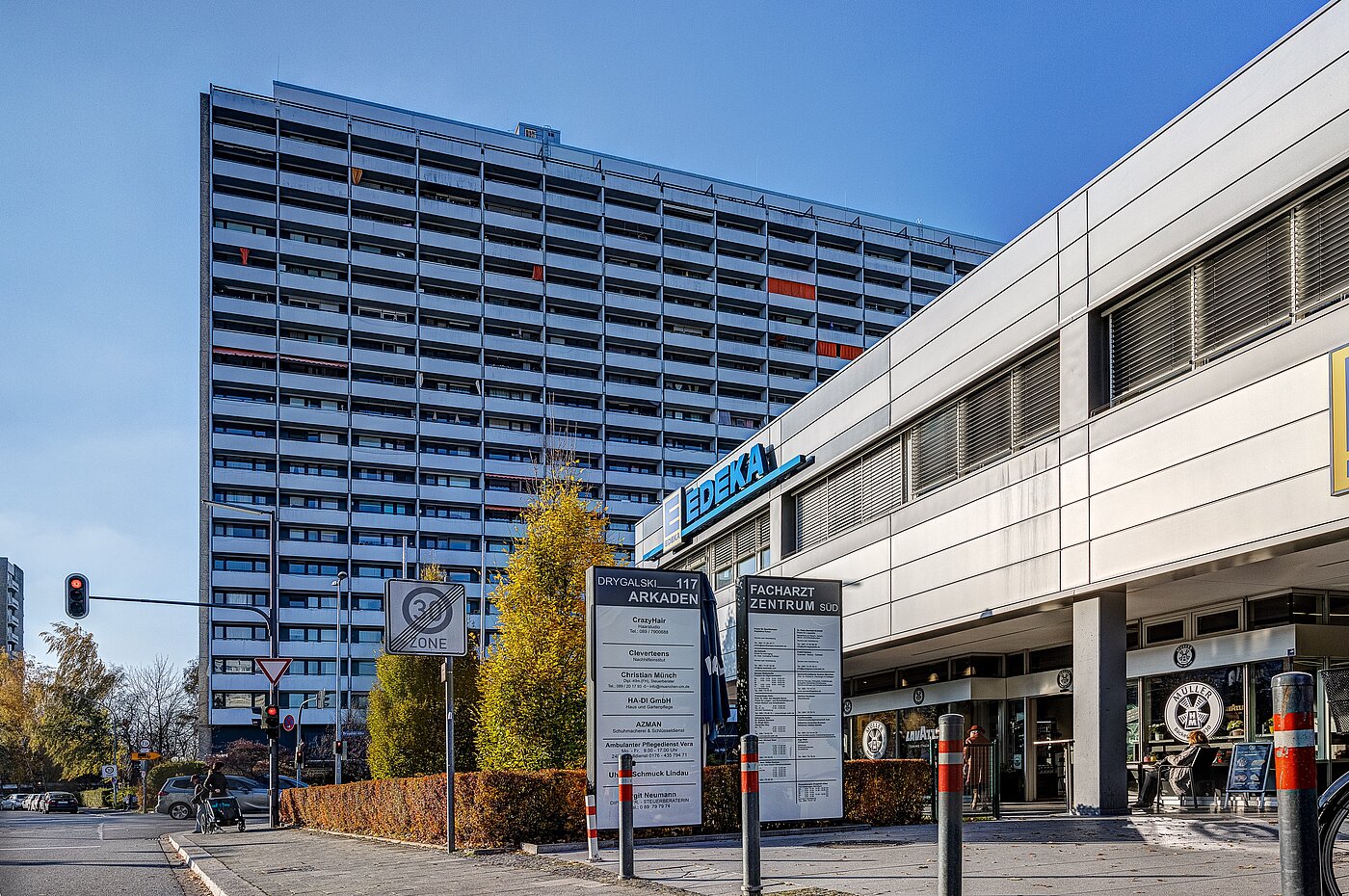Etagenwohnung mit 1 Zimmer | München-Forstenried | 2111ML1 | Einkaufsmöglichkeiten...