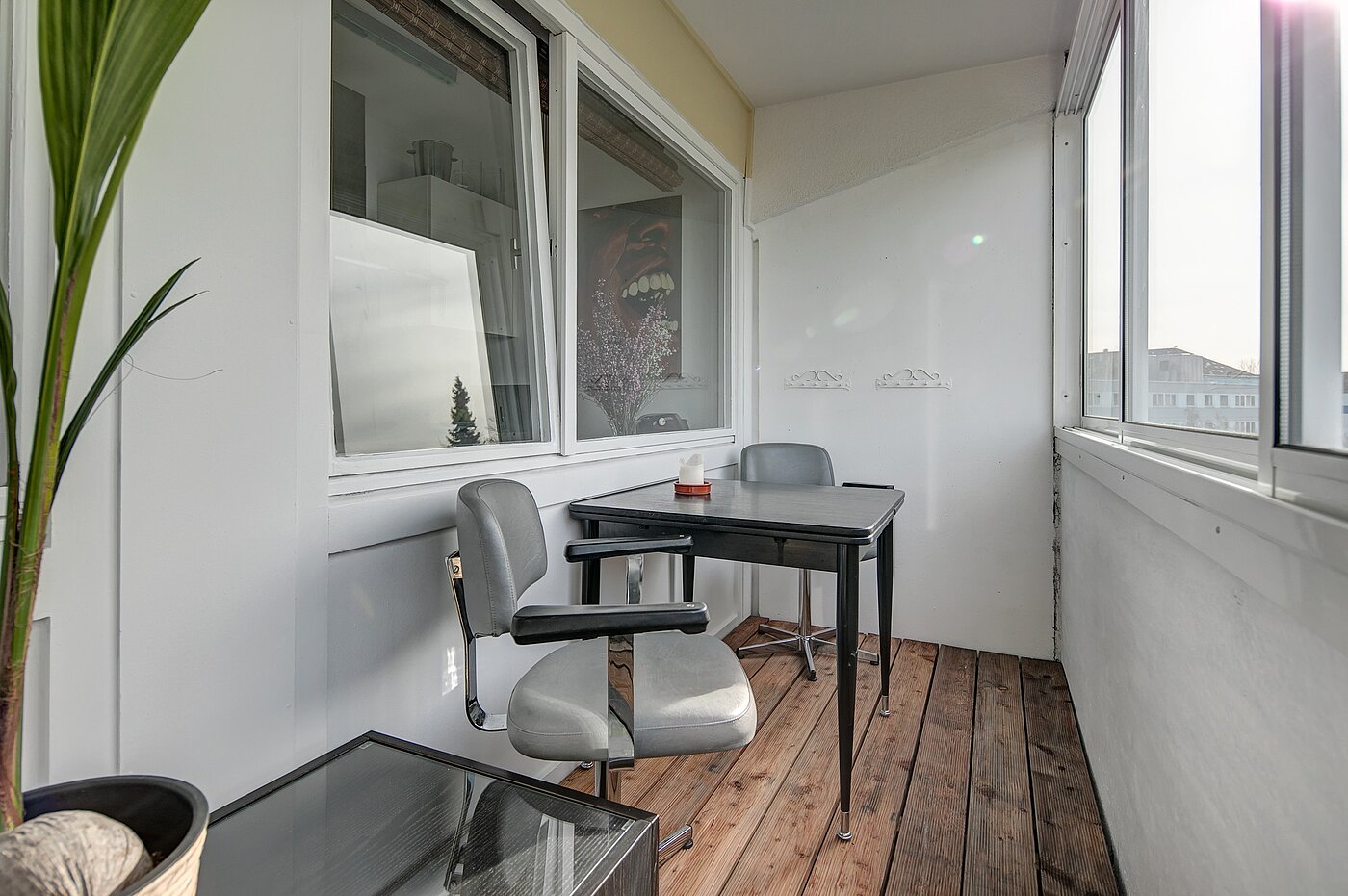 Etagenwohnung mit 1.5 Zimmern | München-Obergiesing | 70136 | ...Zugang zum verglasten Balkon