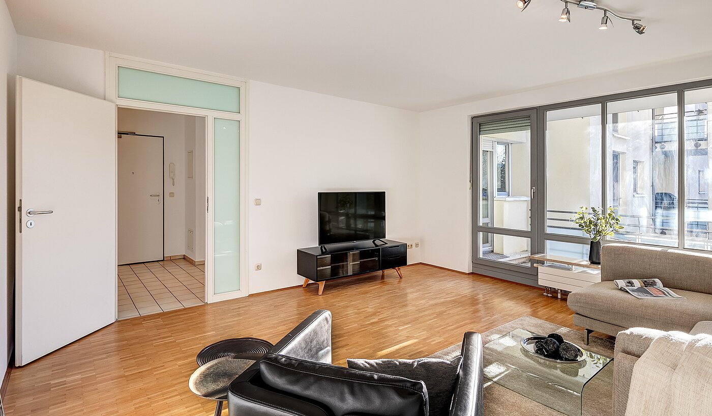 Etagenwohnung mit 4 Zimmern | 1709ML3 | Geräumiges Wohnzimmer