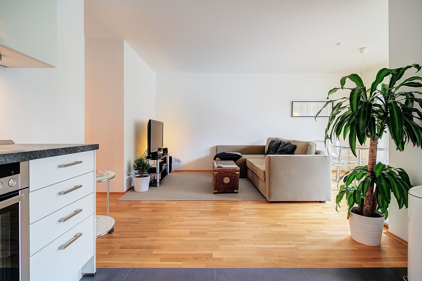 Etagenwohnung mit 3 Zimmern | München-Moosach | 70164 | Offene Raumgestaltung...