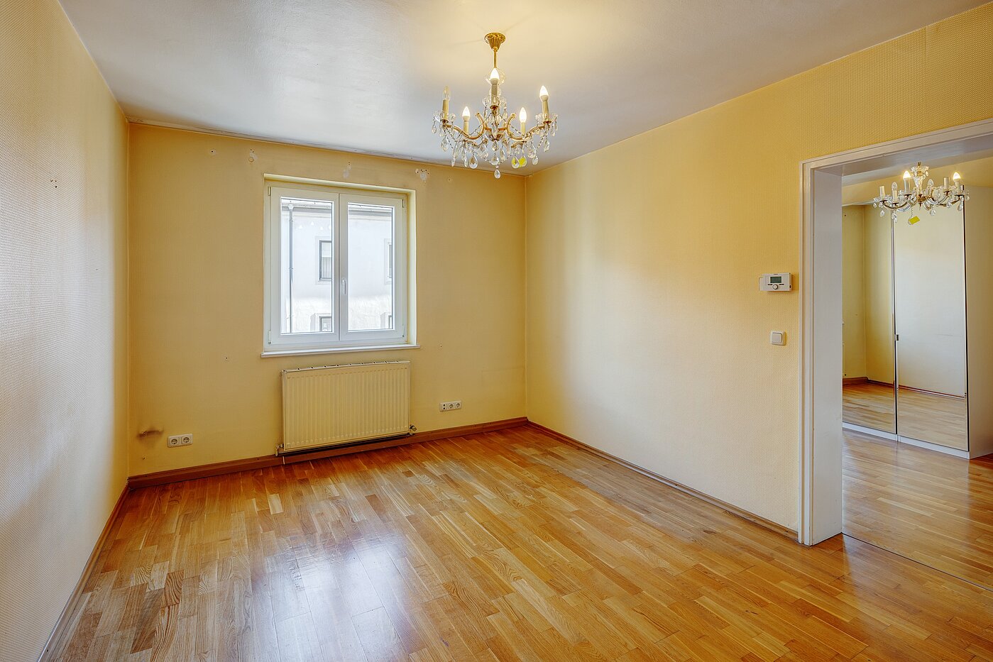 Etagenwohnung mit 2 Zimmern | 70075