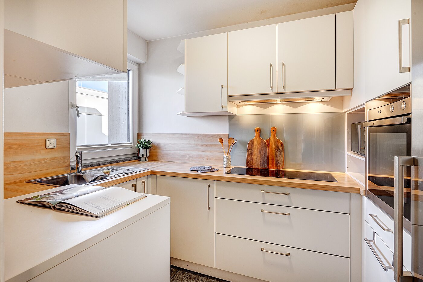 Etagenwohnung mit 3 Zimmern | Unterschleißheim | 70003 | ...mit Fenster