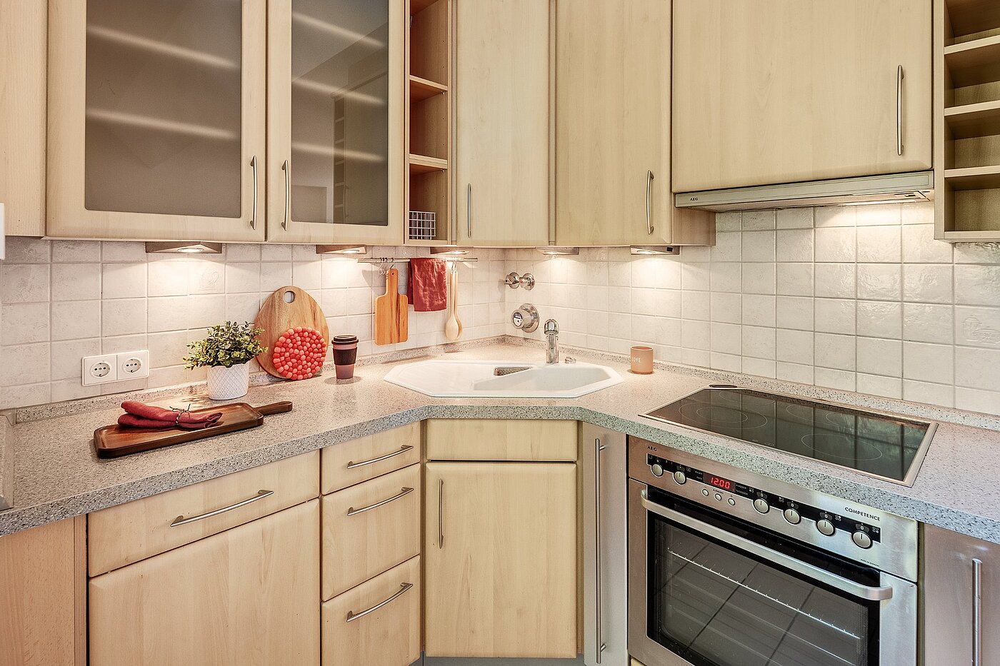 Etagenwohnung mit 3 Zimmern | München-Harlaching | 1908ML6 | Küchenzeile