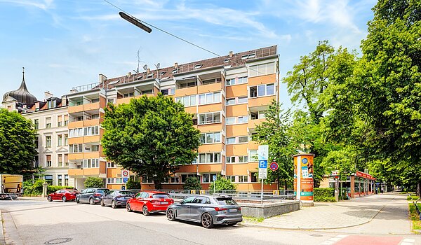 Etagenwohnung mit 1 Zimmer | München-Neuhausen | 702271 | Frischer Fassadenanstrich