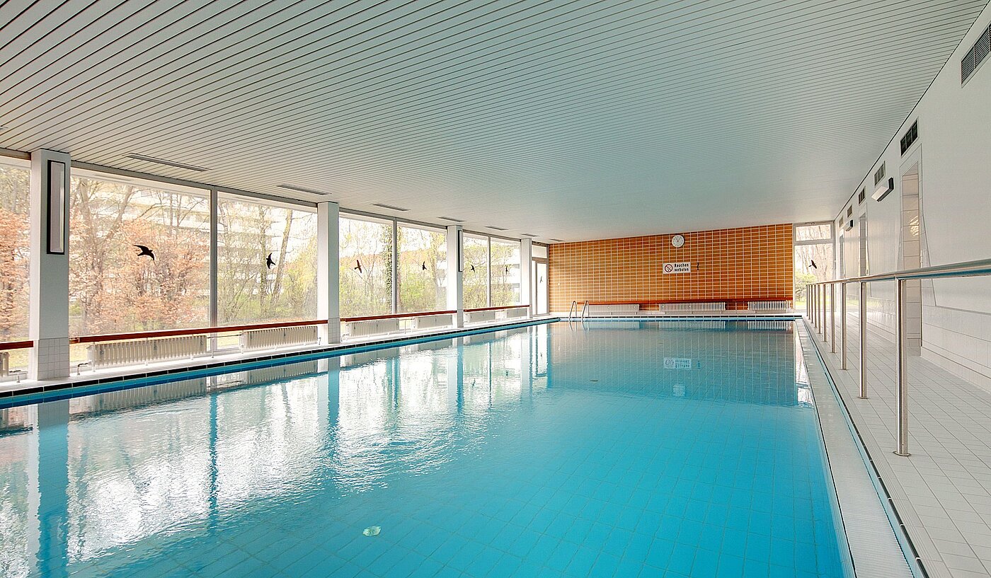 Etagenwohnung mit 2 Zimmern | München-Sendling-Westpark | 2010ML9 | ...Schwimmbad im Haus