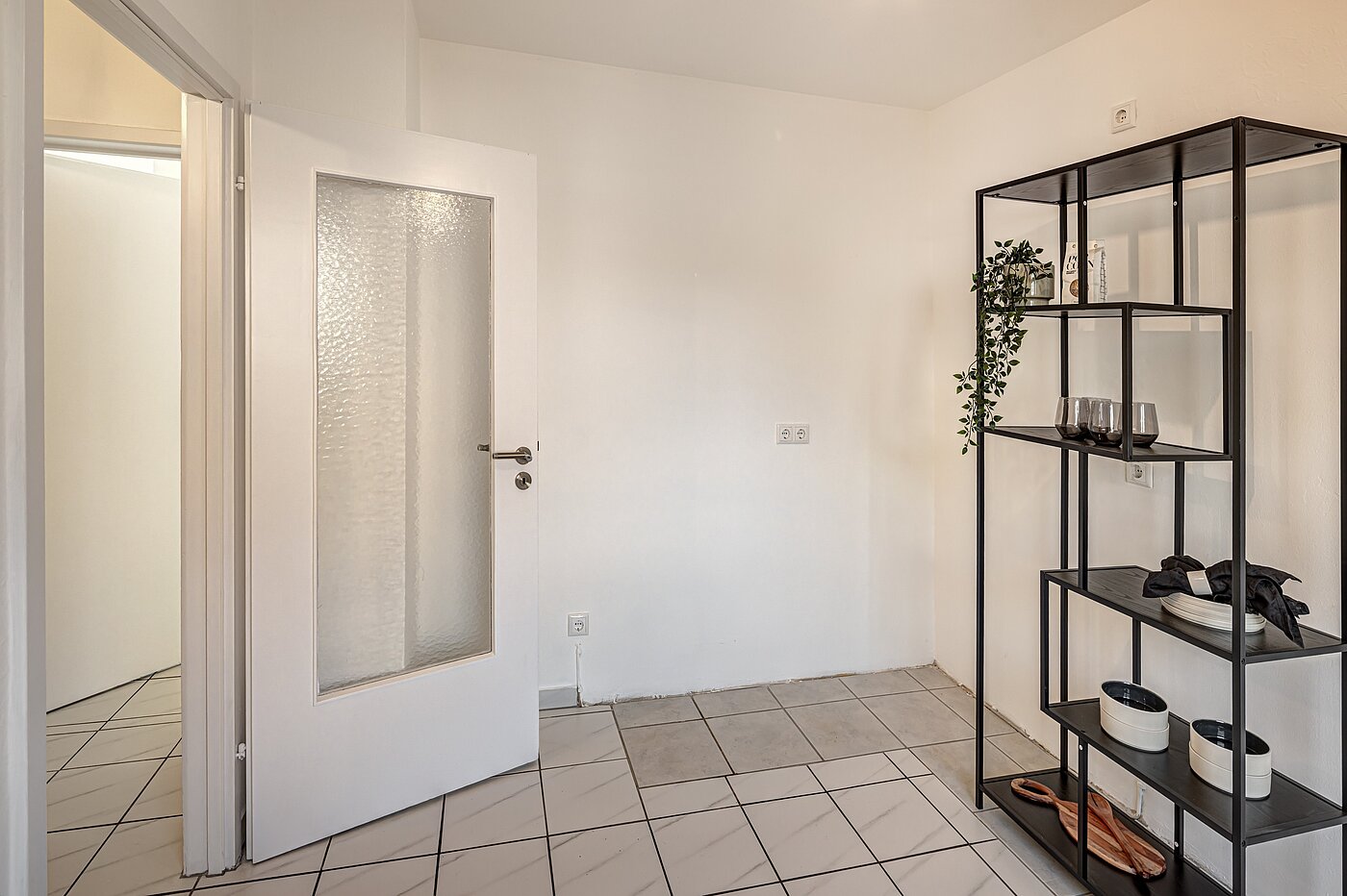 Reihenmittelhaus mit 5 Zimmern | Unterschleißheim | 70187 | Große Küche mit viel Platz...