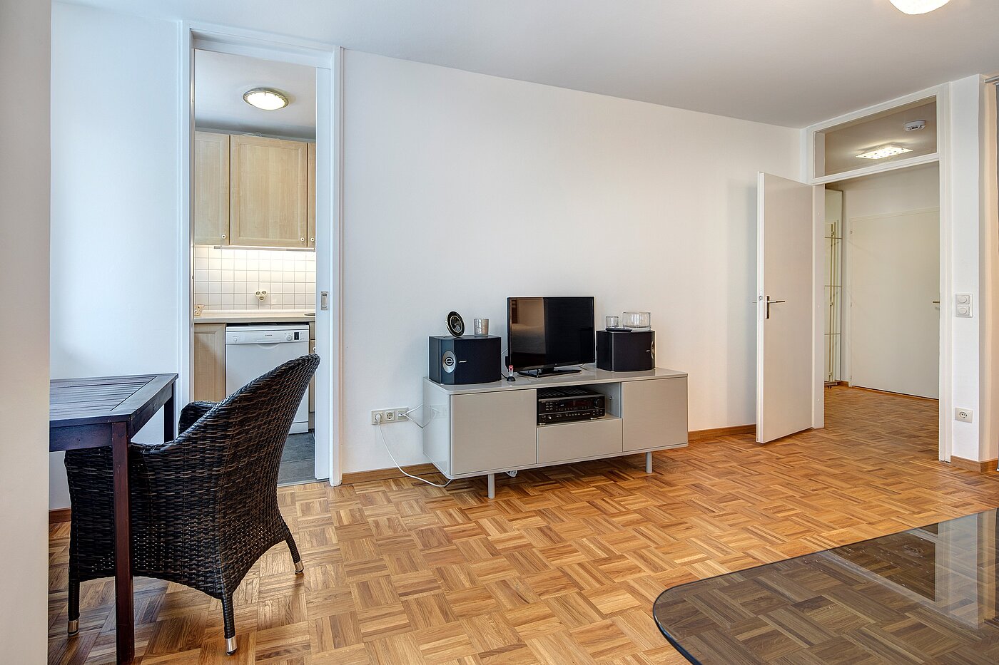 Etagenwohnung mit 1.5 Zimmern | München-Sendling-Westpark | 2207ML4 | Zugang zur separaten Küche...
