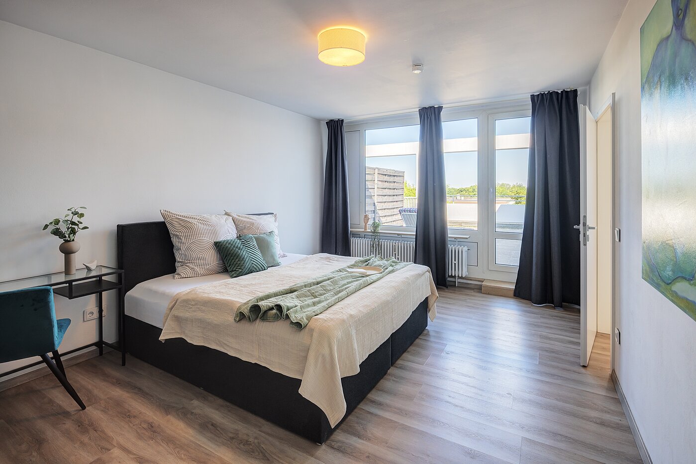 Terrassenwohnung mit 3.5 Zimmern | München-Berg am Laim | 123456 | Schlafzimmer I