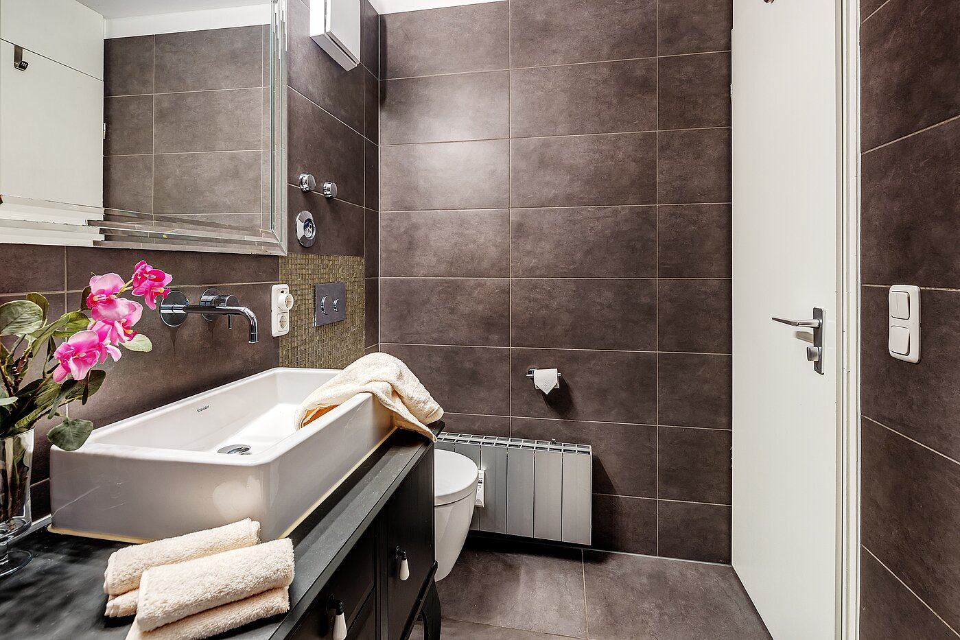 Etagenwohnung mit 1.5 Zimmern | München-Bogenhausen | 2203ML2 | Sehr modernes und ansprechendes Bad...