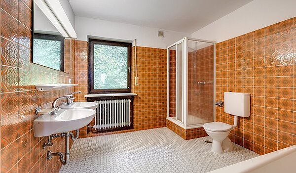 Reihenmittelhaus mit 5 Zimmern | München-Obermenzing | 1907ML6 | großes Bad