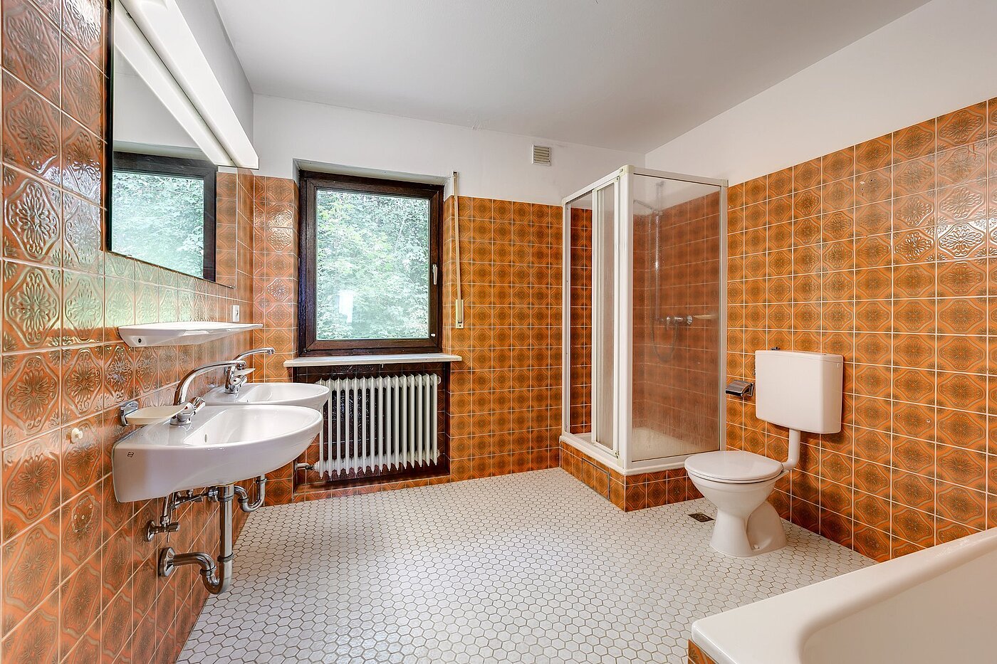 Reihenmittelhaus mit 5 Zimmern | München-Obermenzing | 1907ML6 | großes Bad