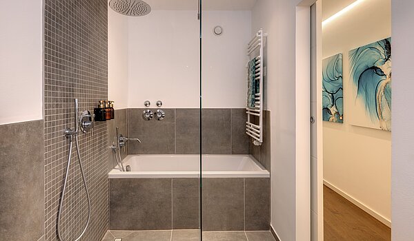 Etagenwohnung mit 3 Zimmern | München-Sendling | 70167 | ..mit Dusche und Badewanne