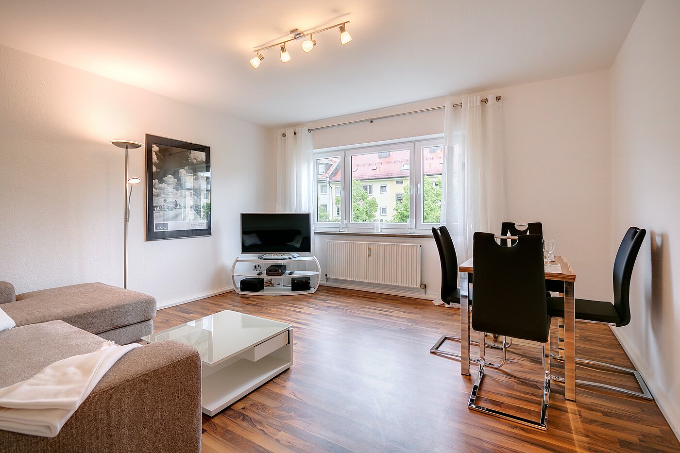 Etagenwohnung mit 2 Zimmern | München-Schwabing | 70096
