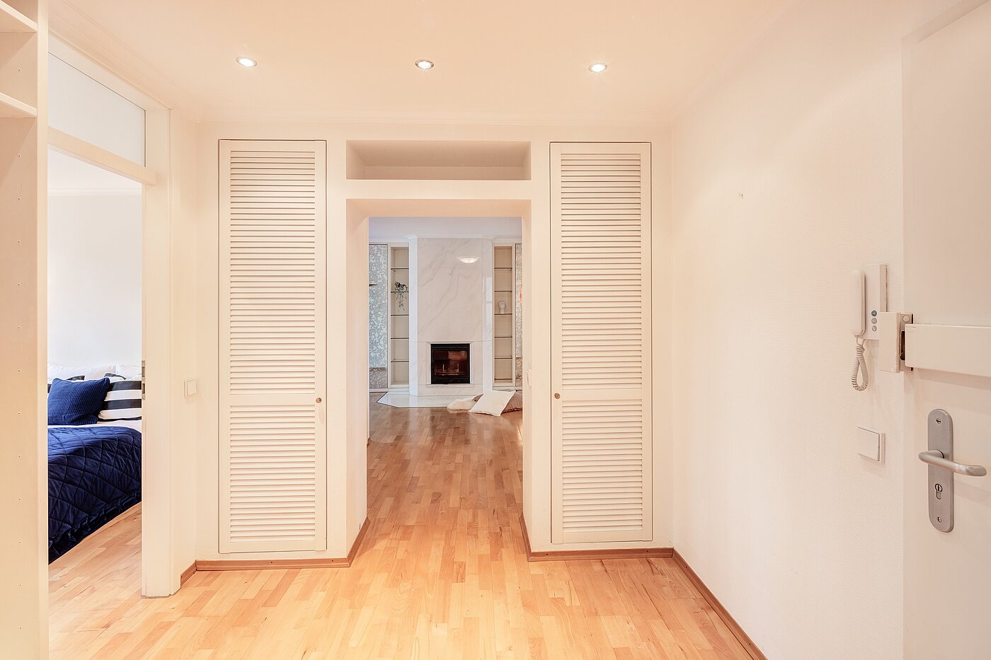 Etagenwohnung mit 3 Zimmern | München-Maxvorstadt | 70133 | Ansprechender Eingangsbereich