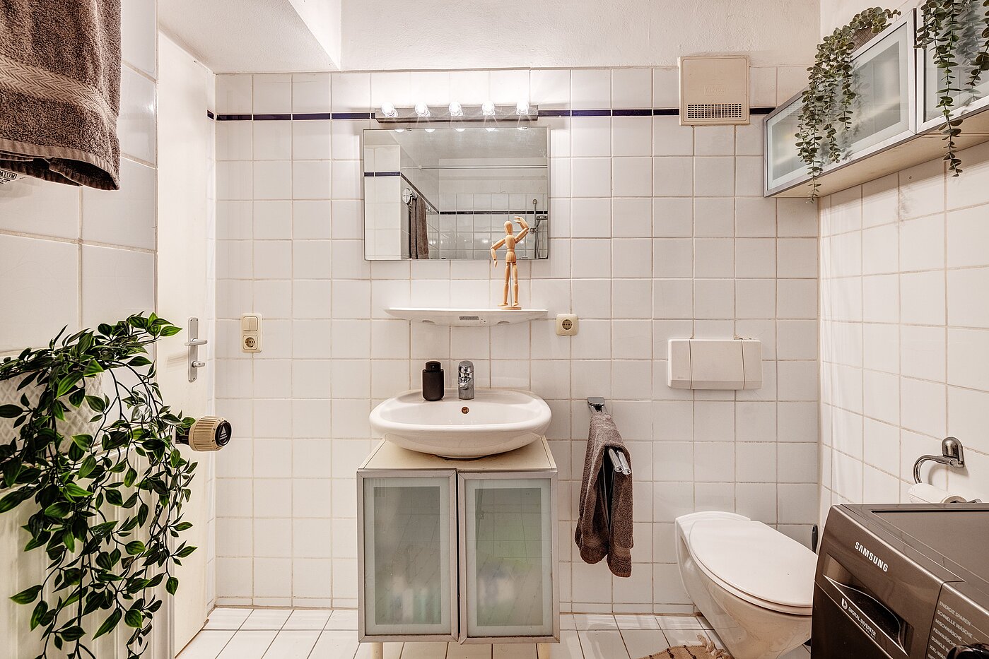 Etagenwohnung mit 2.5 Zimmern | München-Sendling | 70067 | ...und Waschmaschinenanschluss