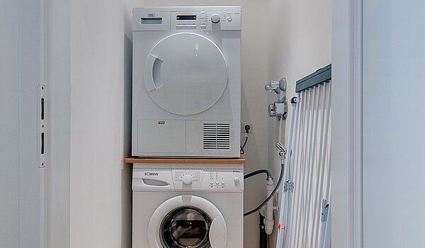 Erdgeschosswohnung mit 4 Zimmern | München-Neuhausen | 70471 | Waschmaschine und Trockner
