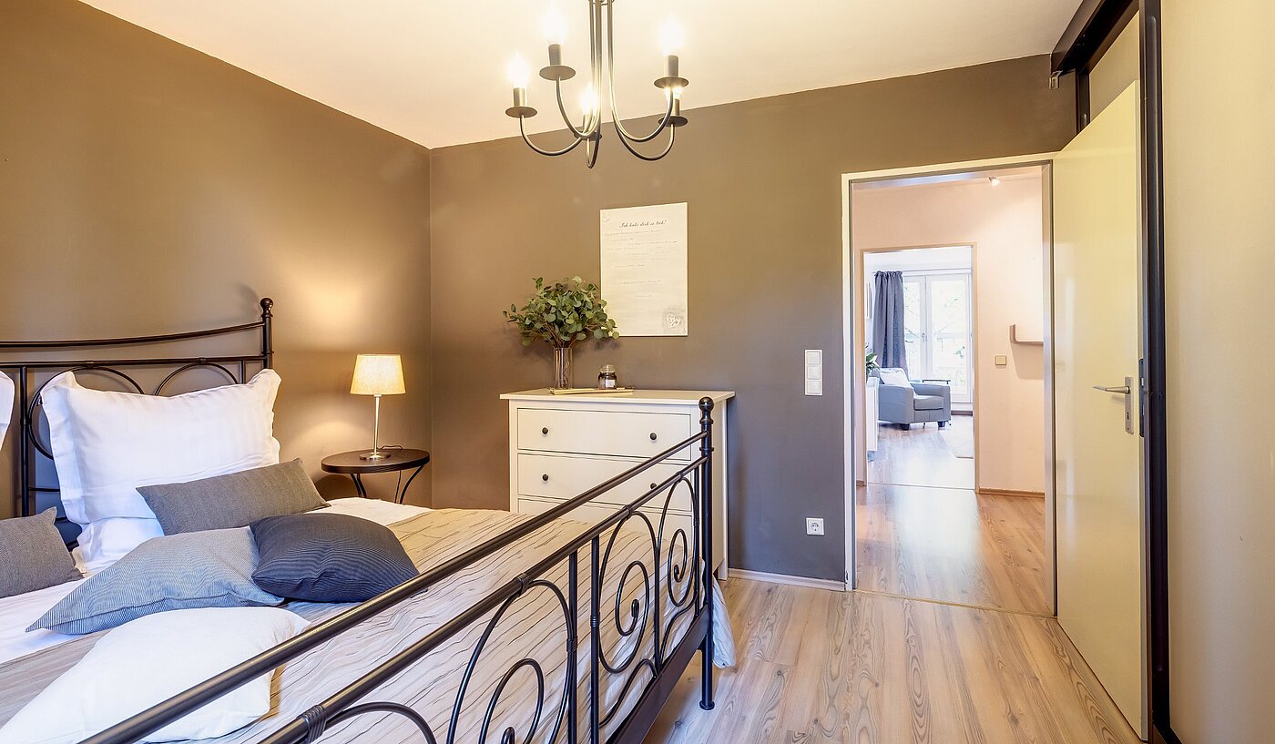 Etagenwohnung mit 2 Zimmern | München-Nymphenburg | 2107ML3 | sehr geräumig...