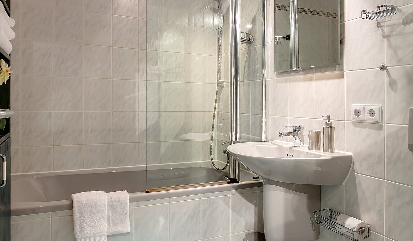 Etagenwohnung mit 2 Zimmern | München-Sendling-Westpark | 2102ML6 | mit Badewanne