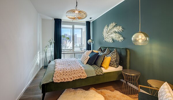 Etagenwohnung mit 3 Zimmern | München-Sendling | 70167 | ...mit großem Bett...