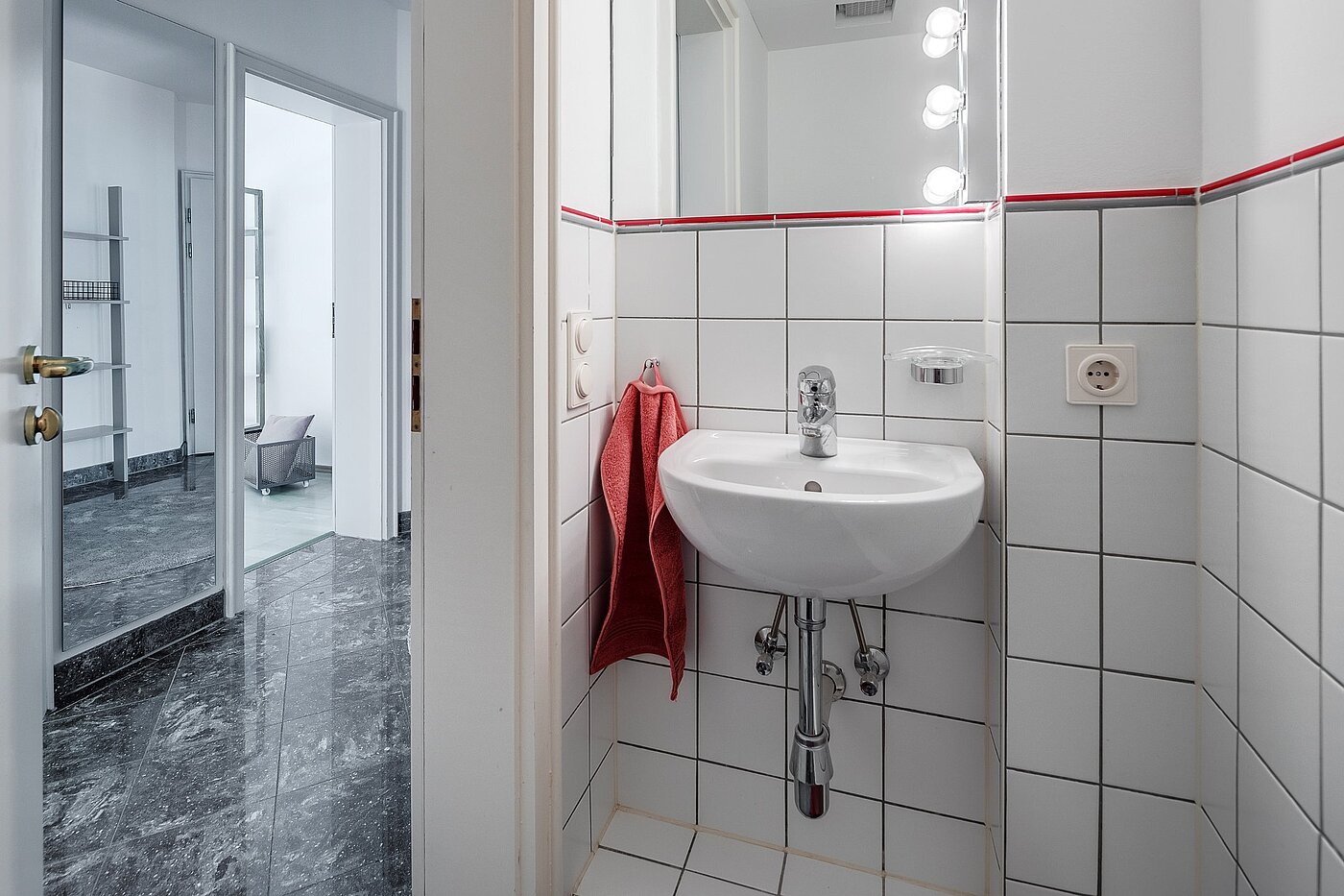 Etagenwohnung mit 3 Zimmern | München-Harlaching | 1908ML6 | Separates WC