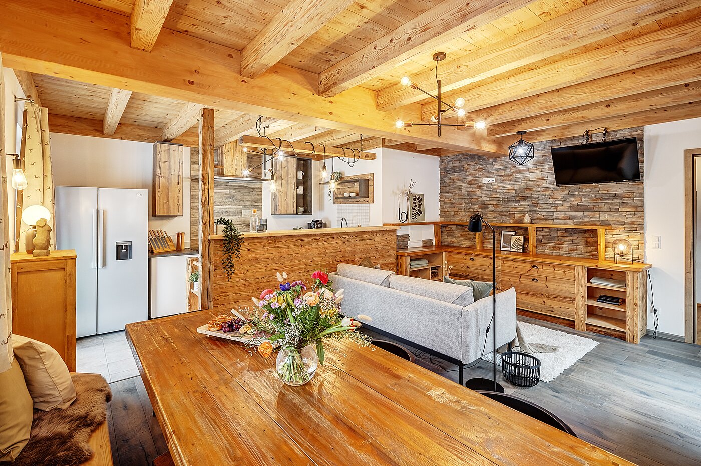 Etagenwohnung mit 6 Zimmern | 70095 | ...Sitzecke...