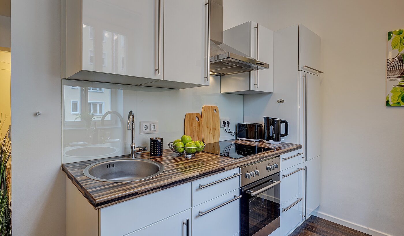 Etagenwohnung mit 1 Zimmer | München-Neuhausen | 70235 | Funktionale Küche..