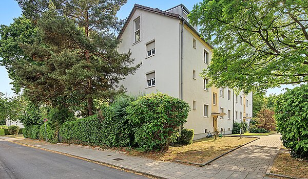 Etagenwohnung mit 2 Zimmern | München-Allach | 70412 | Gebäudeansicht