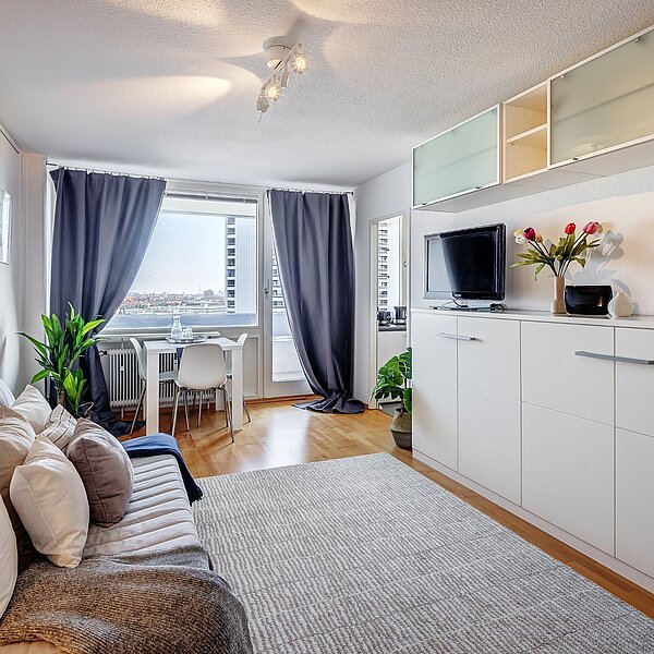 Laim: 1-Zimmer Apartment mit Blick über München