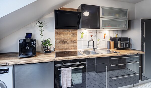 Etagenwohnung mit 2 Zimmern | Poing | 70373 | ...Küche mit...