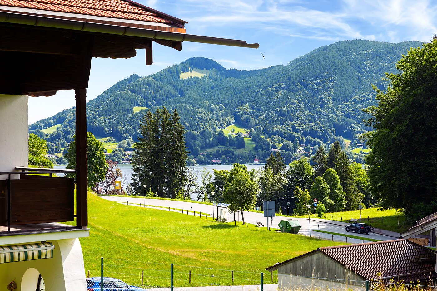 Mehrfamilienhaus mit 10 Zimmern | Bad Wiessee | 70212 | und auf den Tegernsee