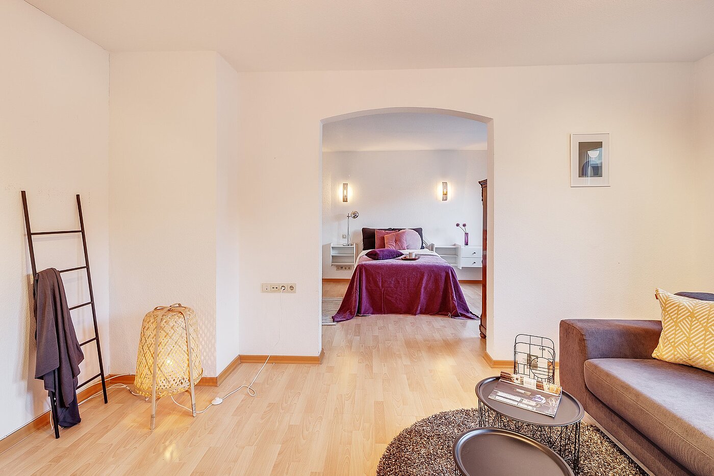 Etagenwohnung mit 1.5 Zimmern | München-Schwabing | 2011ML3 | ...und Zugang zum Schlafbereich