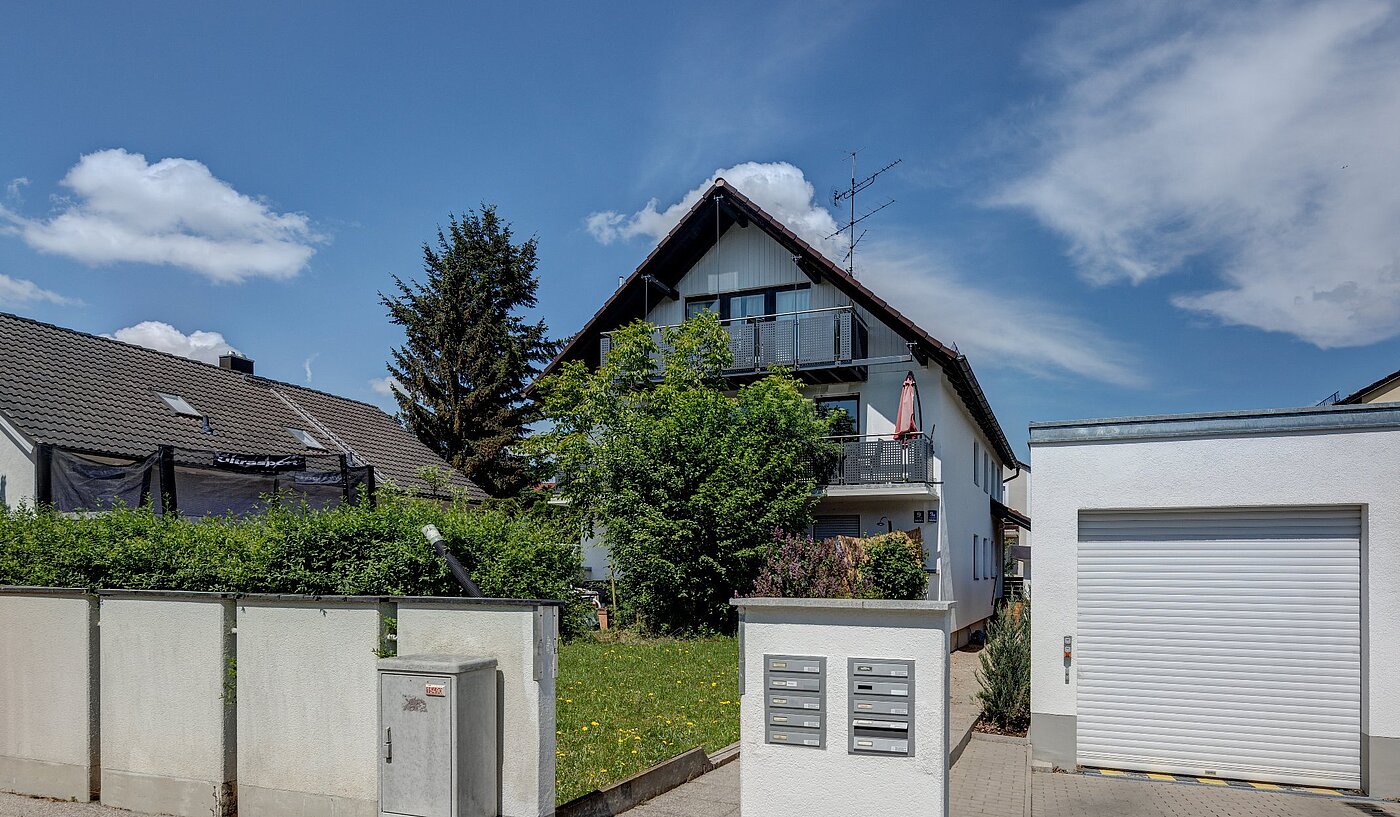 Dachgeschosswohnung mit 3 Zimmern | München-Hasenbergl | 1803ML5 | Hausansicht