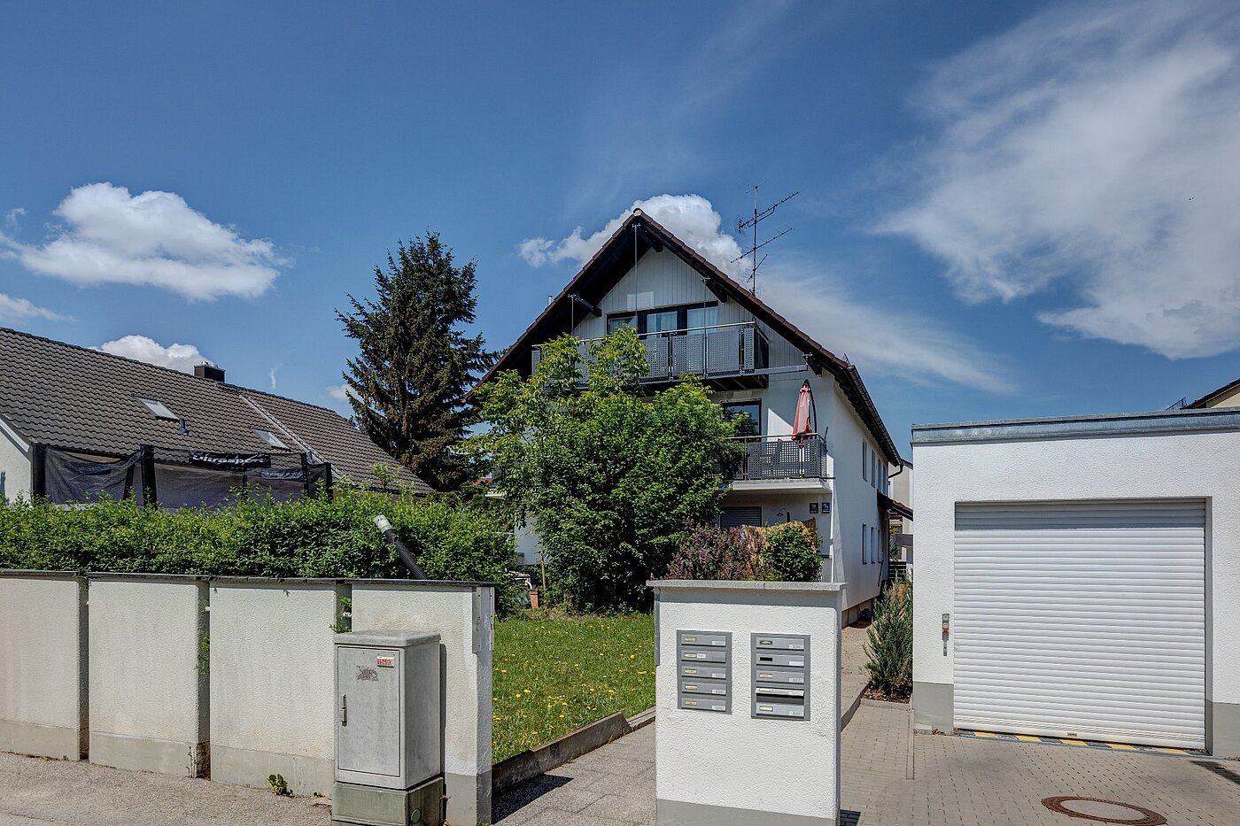 Dachgeschosswohnung mit 3 Zimmern | München-Hasenbergl | 1803ML5 | Hausansicht