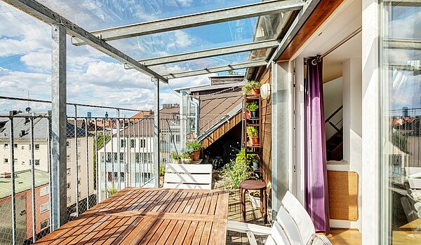 Etagenwohnung mit 5 Zimmern | München-Neuhausen | 70140 | Sonniger Westbalkon