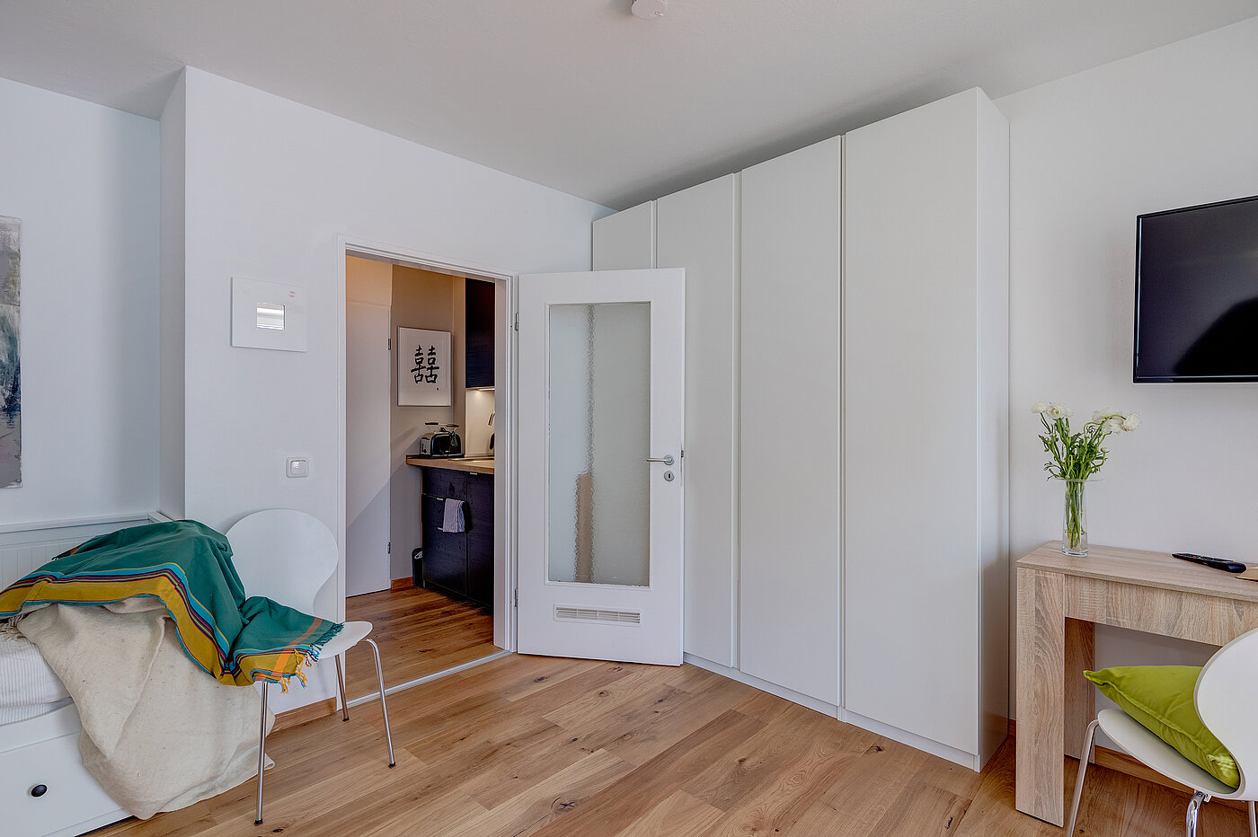 Etagenwohnung mit 1 Zimmer | München-Haidhausen | 70312 | Wohn- und Essbereich