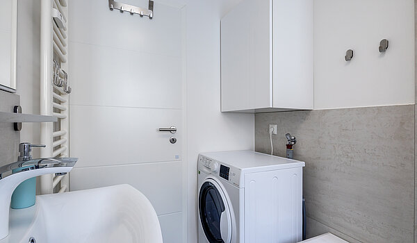 Etagenwohnung mit 2 Zimmern | München-Allach | 70412 | ...Platz für Waschmaschine