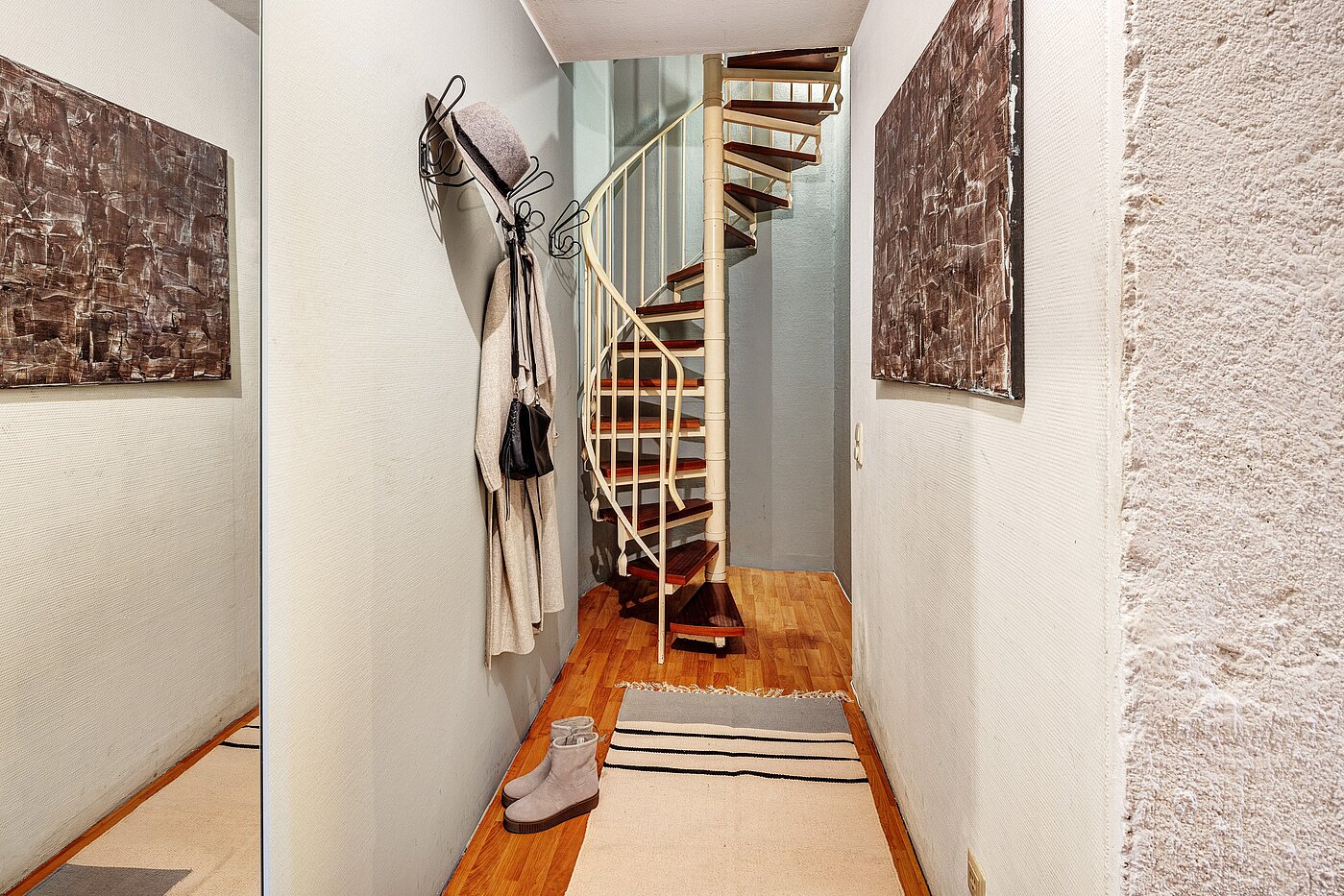 Etagenwohnung mit 2.5 Zimmern | München-Sendling | 70067 | Wendeltreppe zum 2. UG