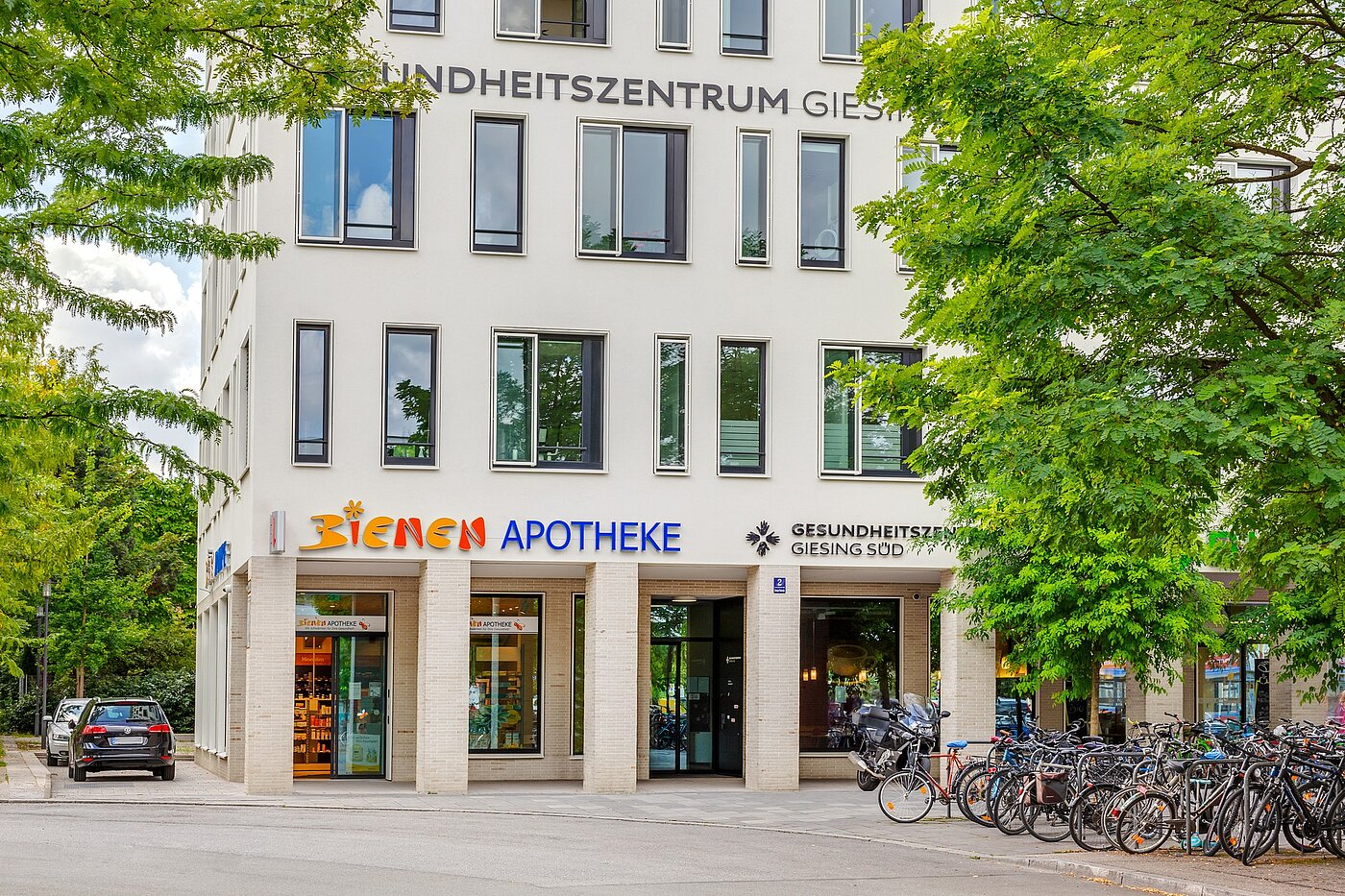 Etagenwohnung mit 3 Zimmern | München-Obergiesing | 70028 | ...modern und...