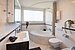 Terrassenwohnung mit 3.5 Zimmern | München-Berg am Laim | 123456 | Badezimmer | Thumbnail