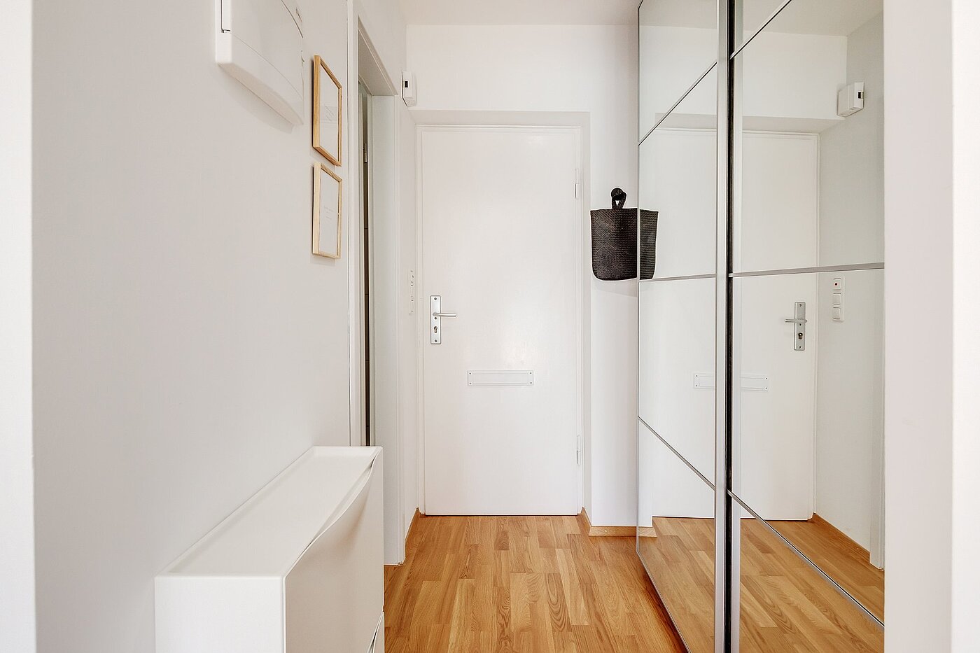 Etagenwohnung mit 1 Zimmer | München-Neuhausen | 2010ML6 | Eingangsbereich mit Stauraum