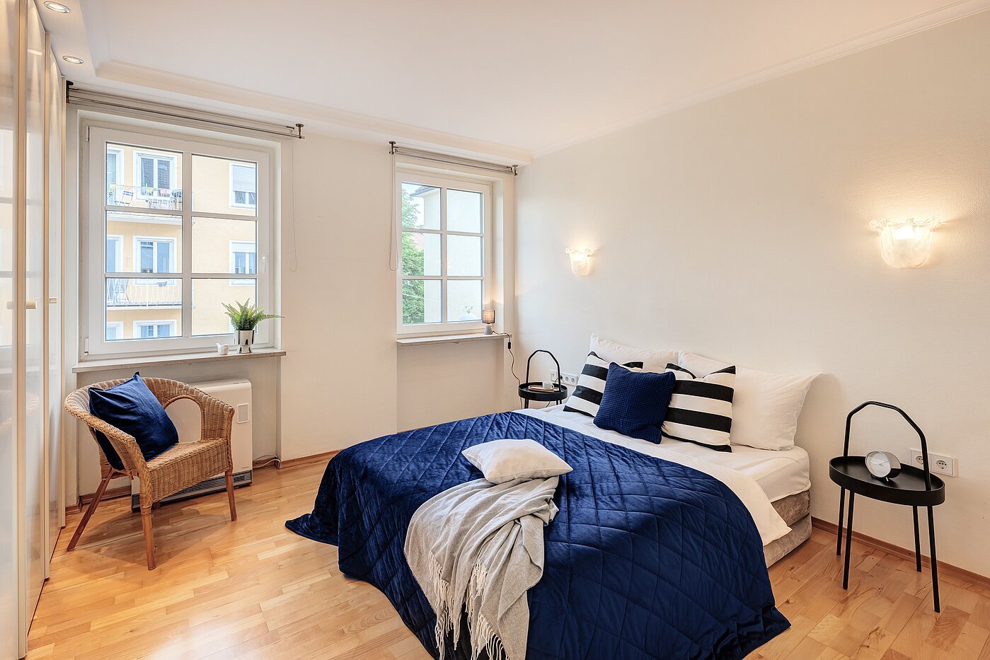 Etagenwohnung mit 3 Zimmern | München-Maxvorstadt | 70133 | Schlafzimmer mit...