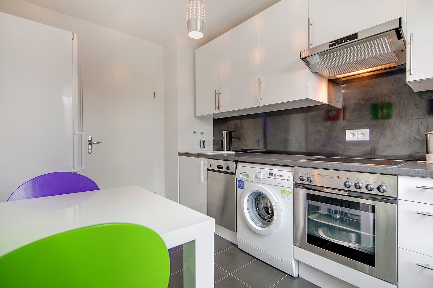 Etagenwohnung mit 2 Zimmern | München-Sendling | 2106ML2 | ...mit kleinem Esstisch