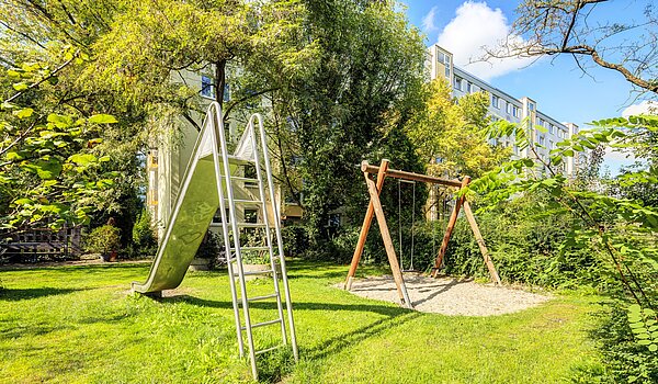 Etagenwohnung mit 2 Zimmern | München-Bogenhausen | 70287 | ...mit Gemeinschaftsflächen