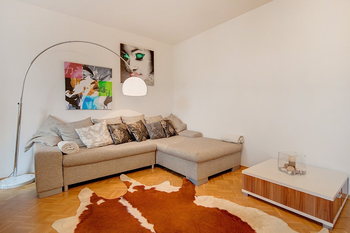 Etagenwohnung mit 2 Zimmern | München-Sendling | 2106ML2 | ...und Sofaecke